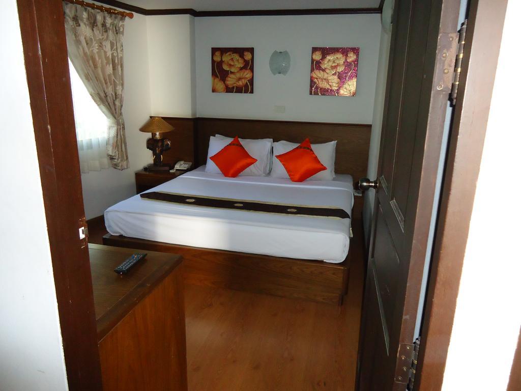 Top North Hotel Csiangmaj Kültér fotó