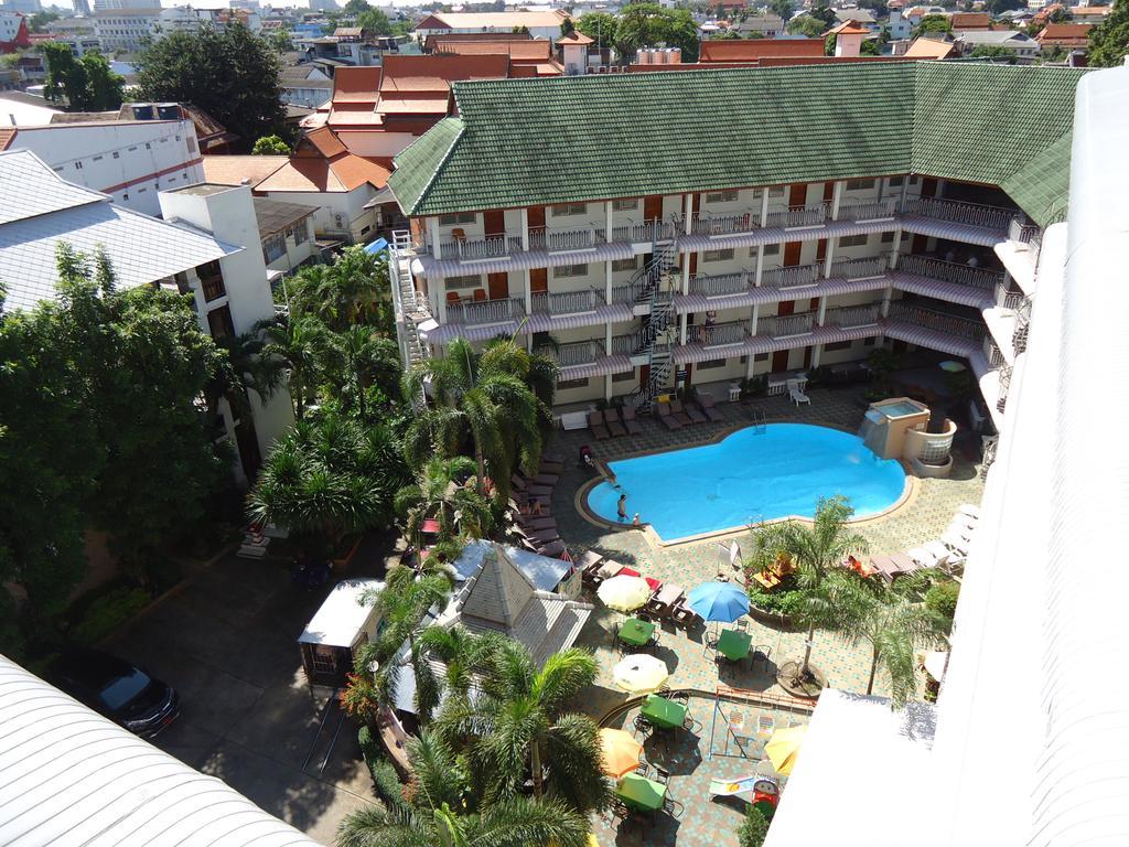 Top North Hotel Csiangmaj Kültér fotó